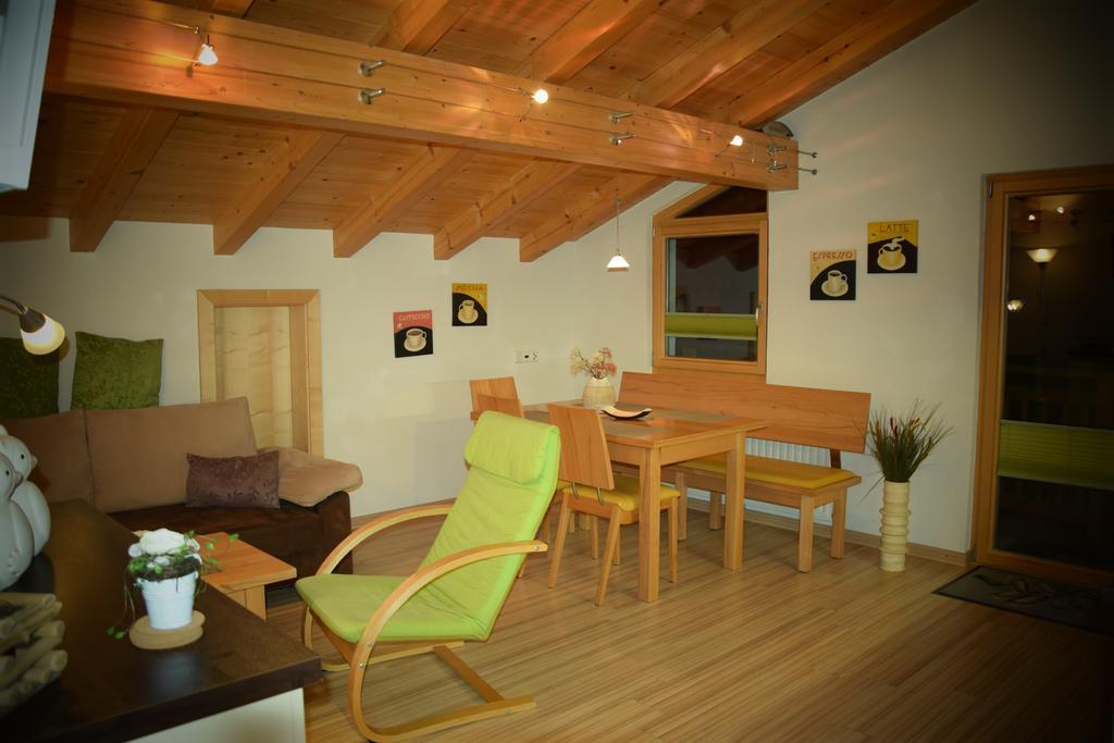 Apart Dominika Ried im Oberinntal Luaran gambar