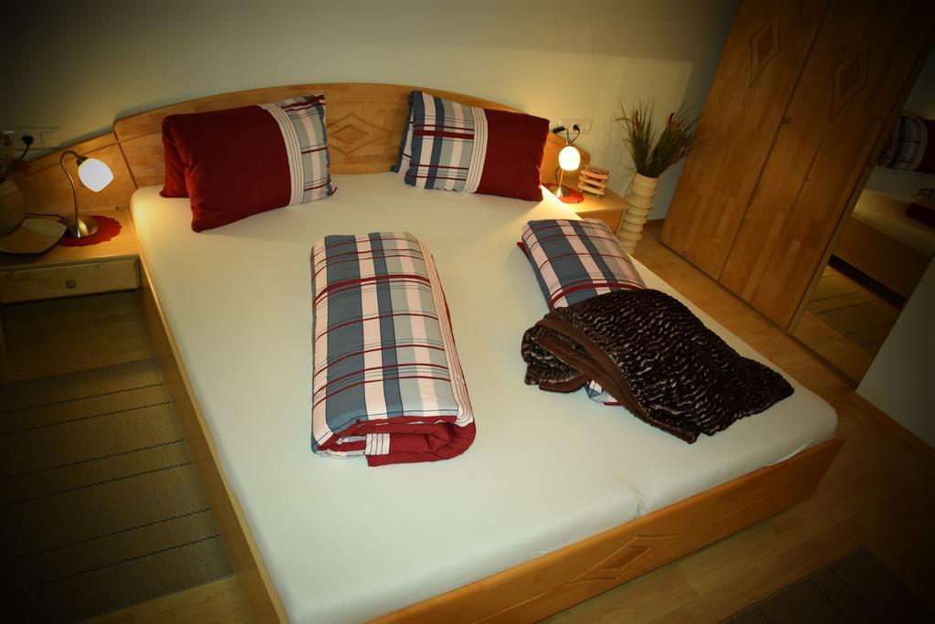Apart Dominika Ried im Oberinntal Luaran gambar